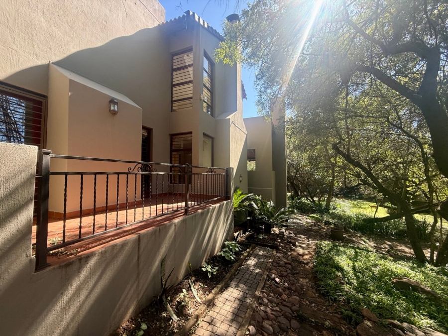 3 Bedroom Property for Sale in Magalies Golf Estate North West